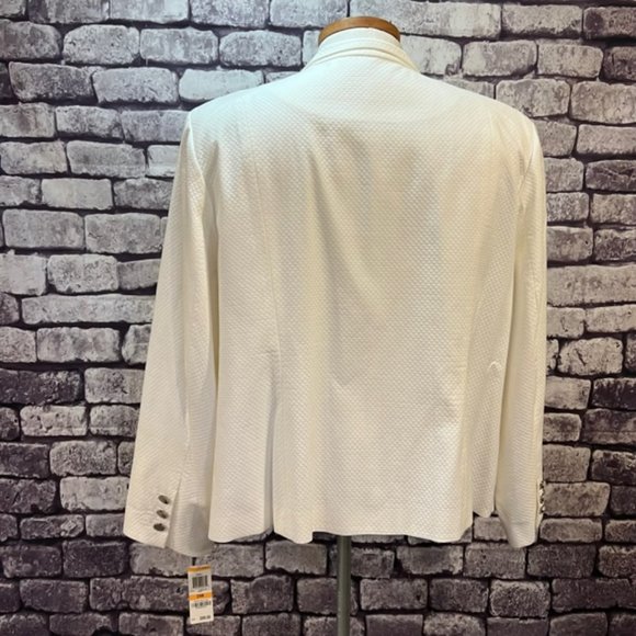 Charter Club NWT White Long Sleeve Button Down Jacket Size 24W - Picture 7 of 11
